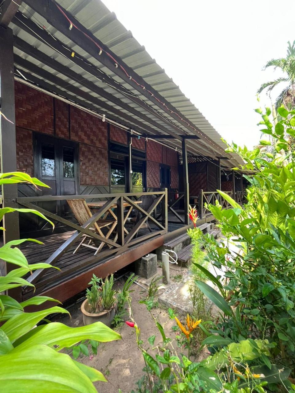 Hotel The Station Tioman Kampong Ayer Batang Exterior foto